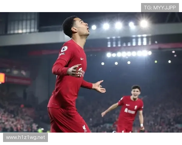 克洛普战术理念强调高位逼抢与快速转换，本赛季持续提升球队攻防效率