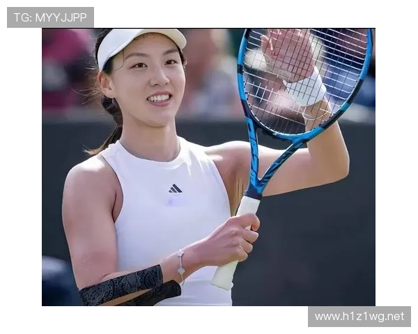 王欣瑜打完比赛直接拎爱马仕去吃路边摊？