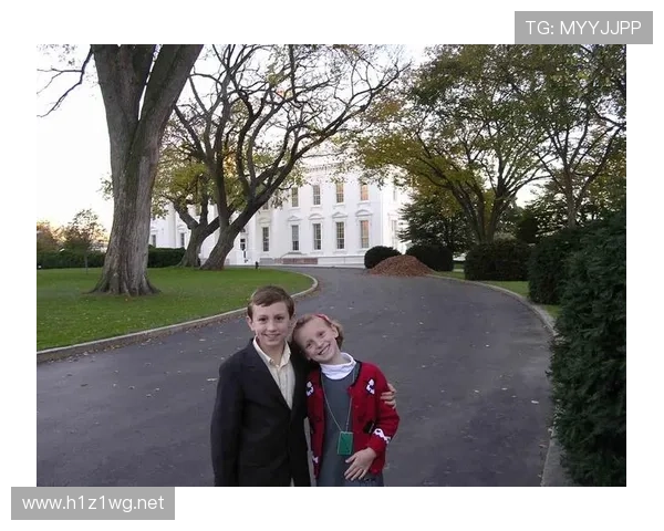 凯蒂·莱德基训练完吃一顿饭的钱够我活一周