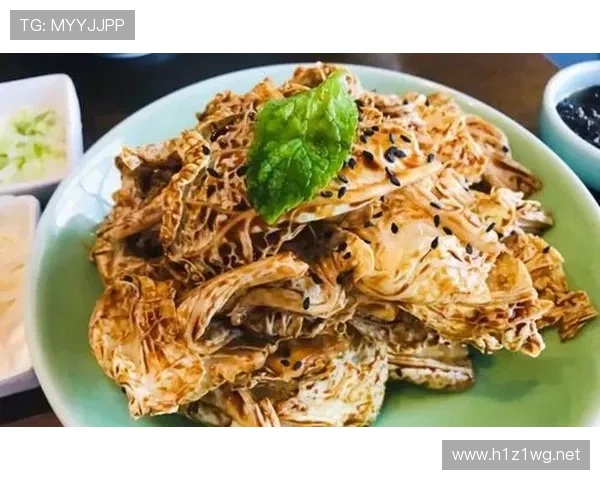 李梓嘉训练间隙突然点外卖，谁还以为他都是吃健康餐呢？