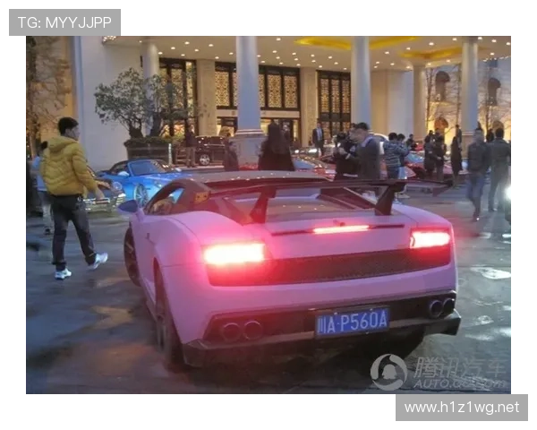 董志豪球场上冷静无比，下班直接变豪车派对主角？